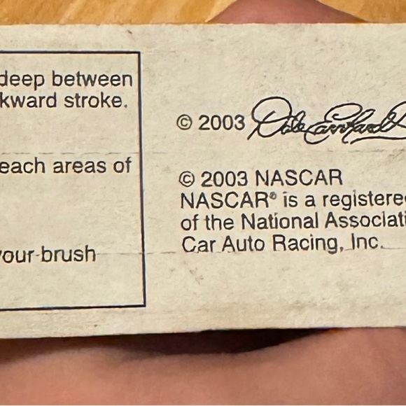 New Dale Earnhardt Toothbrush 2003 Nascar Racing - Picture 3 of 3